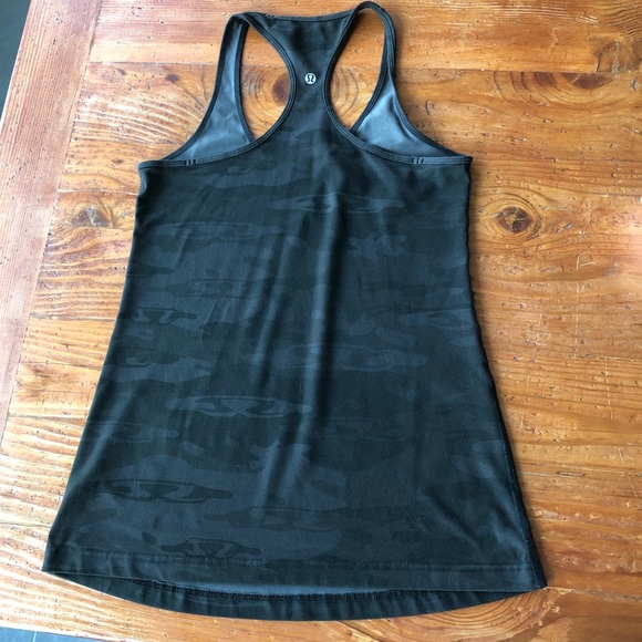 Lululemon Camouflage Tank, Size 10 - Picture 2 of 2